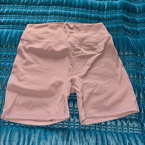 L Buffbunny Legacy Shorts
